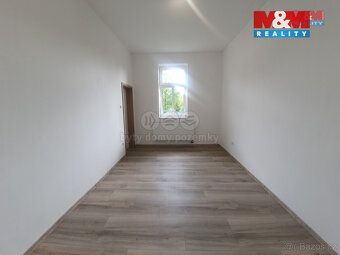 Nabízíme k pronájmu byt 2+kk o velikosti 48 m2 s pavlačí, v 