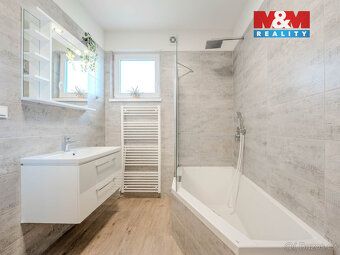 Nabízíme ve výhradním zastoupení k prodeji nový moderní rodi
