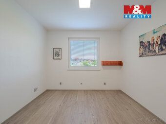 Nabízíme ve výhradním zastoupení k prodeji nový moderní rodi