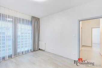 Pronájem, byty/4+kk, 87 m2, U Mlýnského kanálu 696/4, Karlín