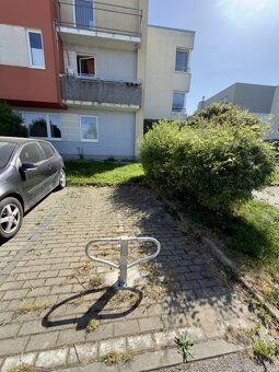 Exkluzivně nabízíme velmi pěkný, světlý a udržovaný byt v at