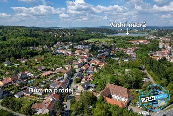Ev.č. 00736 Stavební pozemek 384 m² s původním rodinným dome