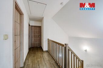 Nabízíme k prodeji krásný rodinný dům v malebné a klidné obc