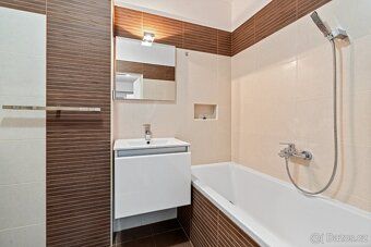 Hledáte bydlení, které kombinuje klid, nízké náklady a skvěl