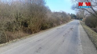 Nabízíme k prodeji dva pozemky o celkové výměře 3 389 m², kt