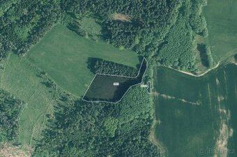 Nabízíme k prodeji dva pozemky o celkové výměře 3 389 m², kt