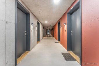 Nabízím k prodeji kompletně vybavený designový loftový byt 2