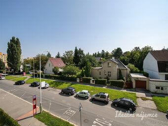 K dlouhodobému podnájmu nabízíme velmi moderní byt čerstvě p