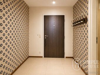 ID: G1276
Nabízíme k dlouhodobému pronájmu moderní a světlý 