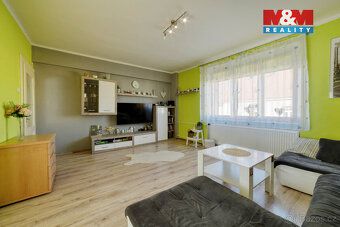 Prodej prostorného bytu 3+1 o užitné ploše 86 m² ve čtvrtém 