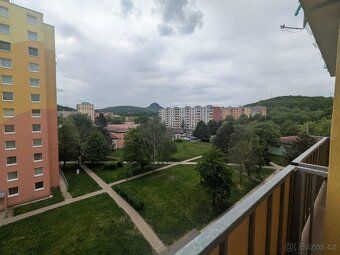 Nabízíme k pronájmu byt o dispozici 3+1 s balkónem a výměře 