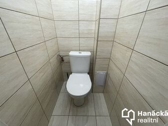 Pronájem bytu 3+1, 85 m², Masarykovo náměstí, Bystřice pod H