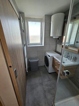 Nabízím k prodeji byt 2+1, ve kterém žije naše rodina 65 let