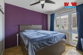 Nabízíme k prodeji velmi pěkný a udržovaný byt o dispozici 3