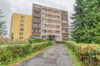 Hledáte pěkný byt po celkové rekonstrukci na skvělém místě?
