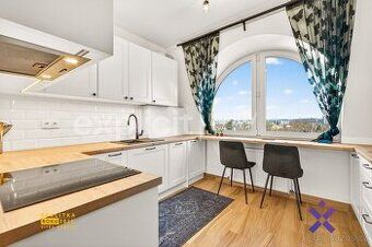 Nabízíme k prodeji byt 1+1 s lodžií o velikosti 36m² na ul. 