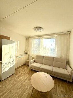 Nabízíme k prodeji byt 1+1 s lodžií o velikosti 36m² na ul. 