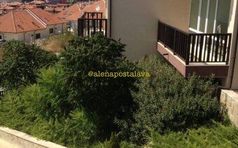 oz34020820 Cena - 29 500 Euro
Prodej světlého studia s výhle