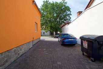 Na pronájem byt o dispozici 2+1 a podlahové ploše 44 m² v Pl