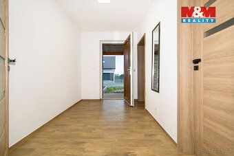 Nabízíme k prodeji moderní novostavbu rodinného domu o dispo