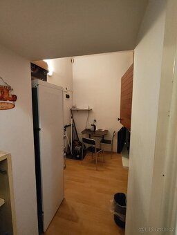 Nabízíme uvolněné místo v pokoji ve sdíleném bytě 3+1 v cent