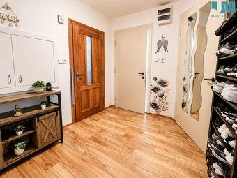 Ev.č. 02069 Nabízím k pronájmu byt 2+1 o podlahové ploše 52 
