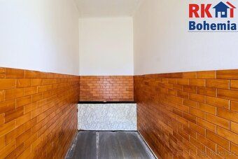 Nabízím Vám k prodeji světlý a nadstandardně prostorný byt 1