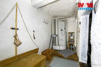 Exkluzivně Vám nabízím prodej malebné chaloupky na pozemku o