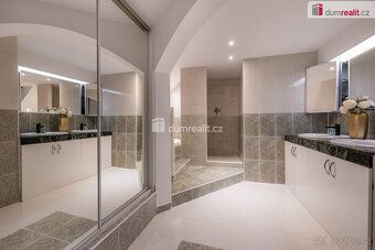 , prodej mezonetového bytu 5 + KK, 130 m² podlahové plochy a