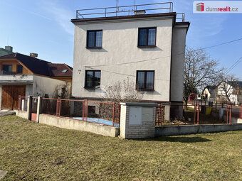 , Nabízíme k prodeji samostatně stojící, udržovanou rodinnou