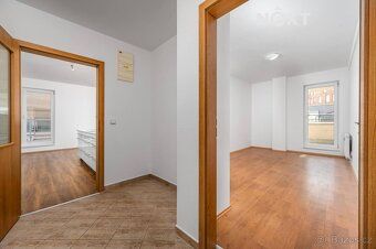 Nabízíme k prodeji světlý a prostorný byt 3+kk o ploše 87,5 