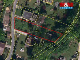Nabízíme k prodeji krásný pozemek o rozloze 971 m² v katastr
