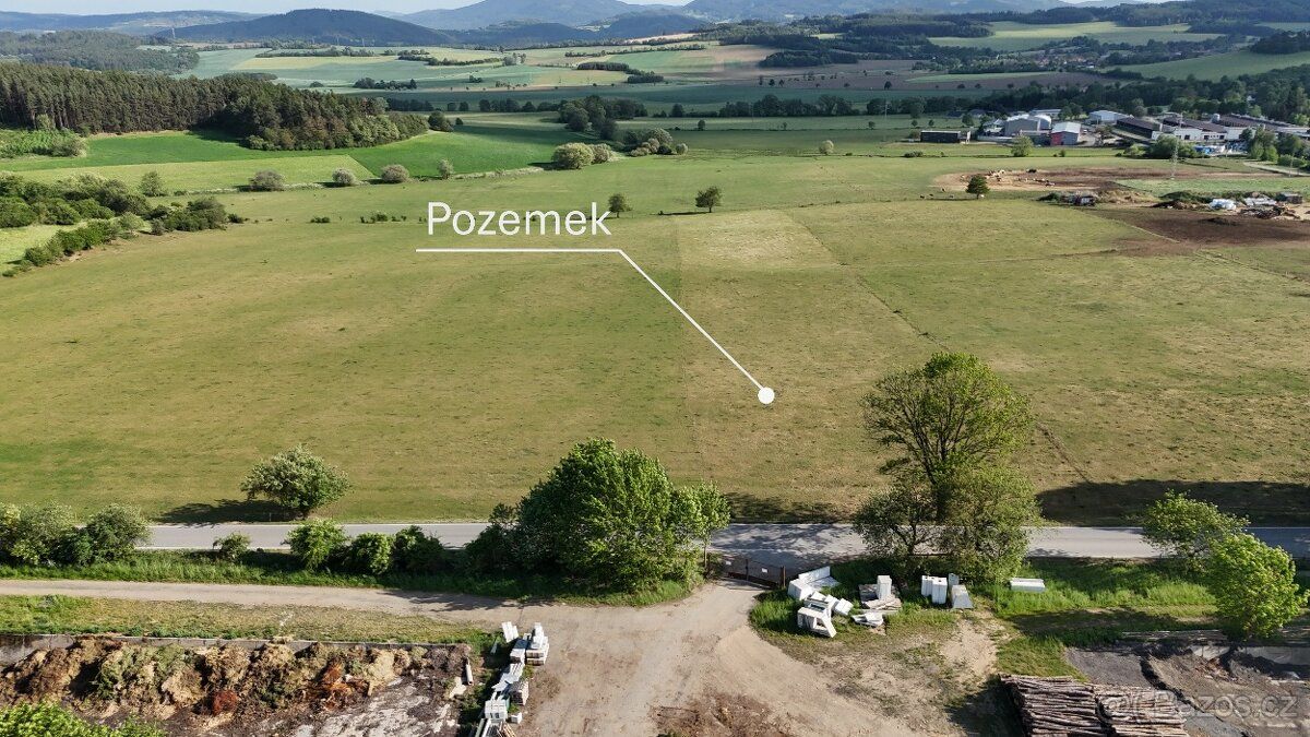 Prodej investičního pozemku – orná půda, 11 557 m², k. ú. Vl
