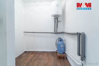 Hledáte místo s atmosférou venkova, prostorem pro realizaci 