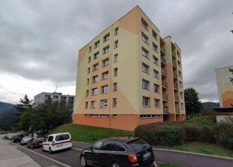 Podnájem plně vybaveného bytu 1+kk+lodžie 30m² – [Mírová/Vim