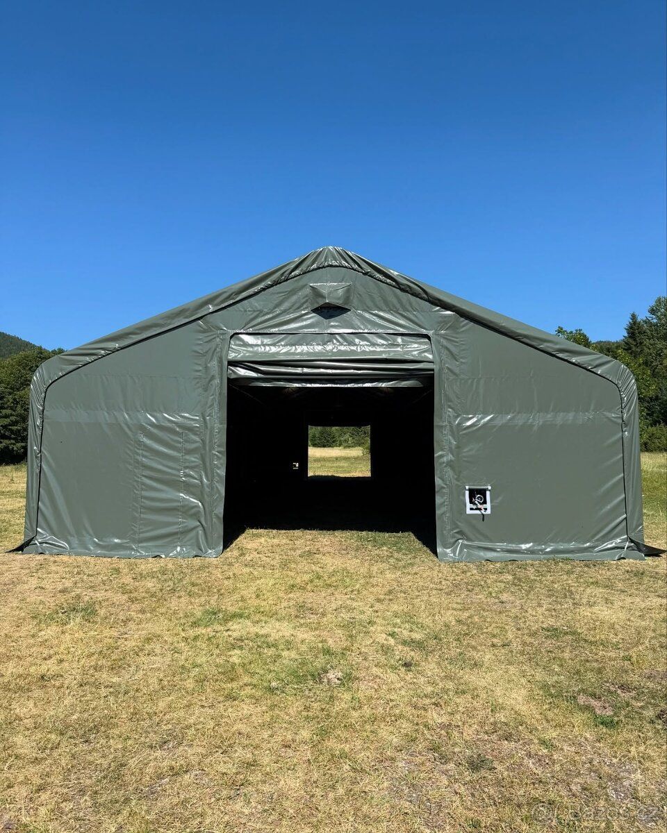 Šířka: 6,1m Délka: 12,2m Výška: 4,88m Nosné oblouky - 40 x 1