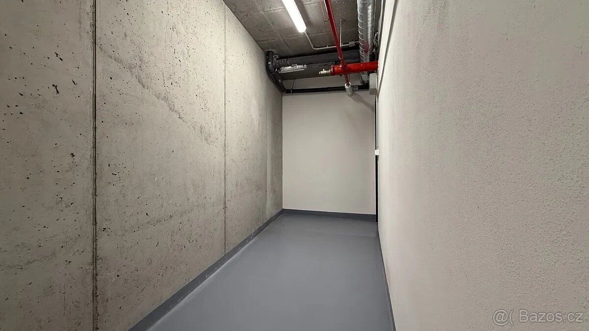 Pokud hledáte bezpečné zázemí pro své sezónní věci, e-shop n