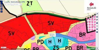 V obci Dolní Jablonná jen 3 kilometry od Přibyslavi je pozem