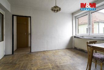 Nabízíme vám rodinný dům 5+2 se zahradou v centru města Hlin