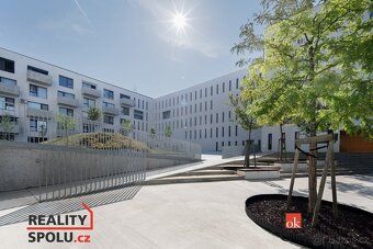 Pronájem, byty/2+kk, 59 m2, Mutěnická 1687/4, Severní Předmě