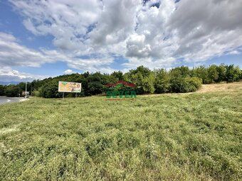 Nemovitosti SEVER vám zprostředkují koupi pozemku v osobním 