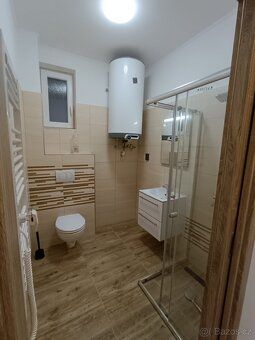 Nabízím k pronájmu a okamžitému nastěhování byt 2+kk 52m2. B