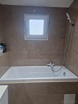 Rok používaný domek stavěný nový Kompletně zateplený určený 