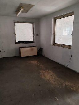 Nabídka pronájmu: nebytové prostory 300m2 a možnost pronájmu