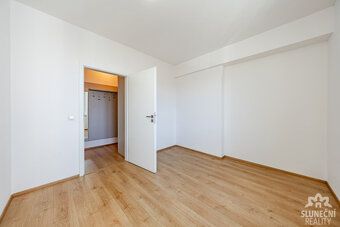 Naše společnost Vám nabízí k pronájmu bytovou jednotku o dis