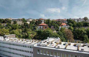 Nabízíme k pronájmu velice pěkný byt 2+kk, o ploše 37m², v p