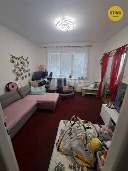 Nabízíme k pronájmu byt o dispozici 3+1, 63 m2 v osobním vla