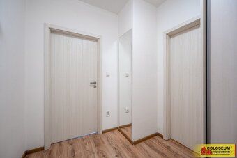 Ev.č. V438B004 Nabízíme prodej podkrovního bytu o dispozici 