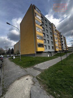 Nabízíme k prodeji atraktivní byt 1 + kk, který představuje 