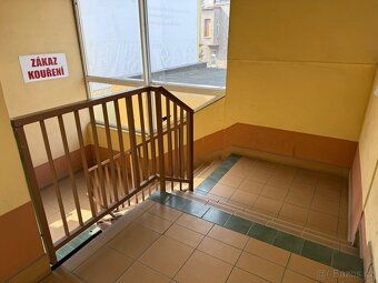Ev.č. 20349 V zastoupení majitele nabízíme k pronájmu sklado